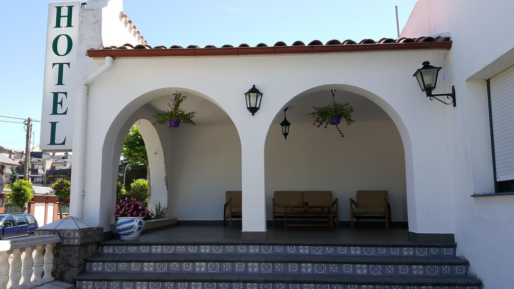 Hotel Cortijo Ларедо Экстерьер фото