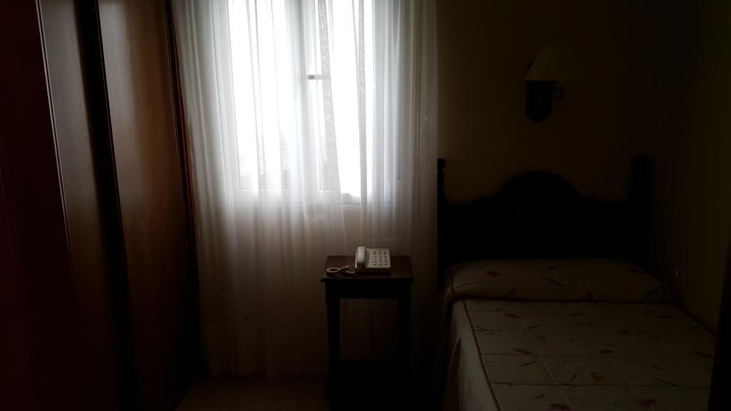 Hotel Cortijo Ларедо Экстерьер фото