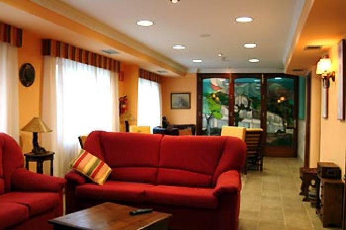 Hotel Cortijo Ларедо Экстерьер фото