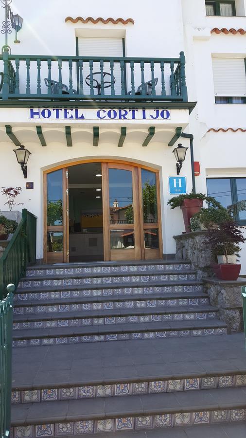 Hotel Cortijo Ларедо Экстерьер фото