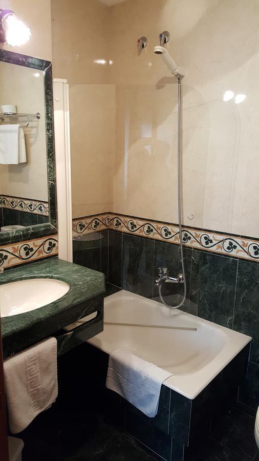 Hotel Cortijo Ларедо Экстерьер фото